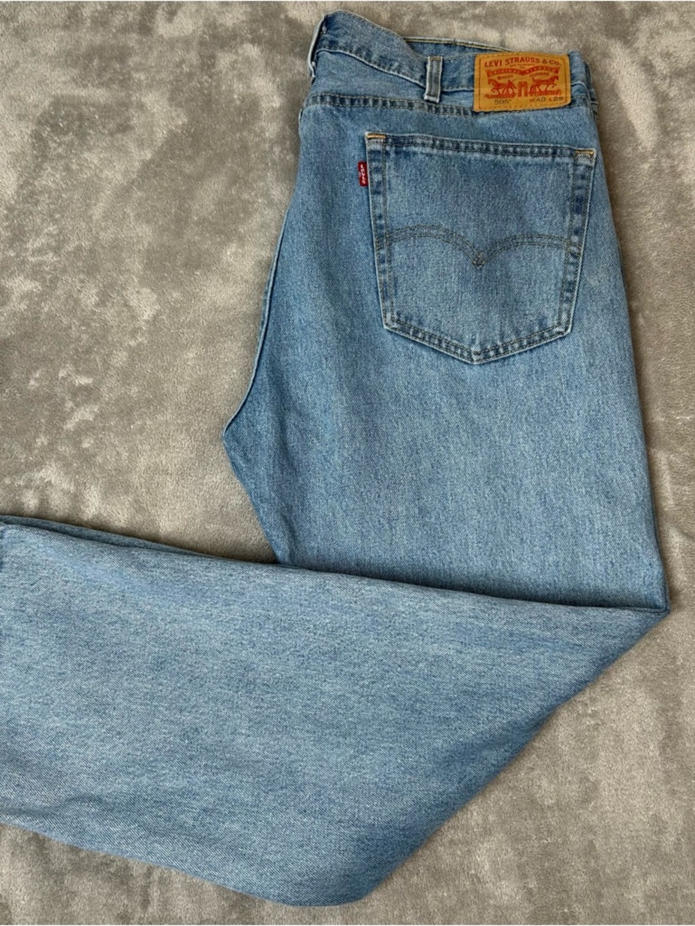 LEVI'S 505 Regular Fit Straight Leg Jeans Men’s 40x29 Light Wash Cotton Denim - Picture 2 of 16